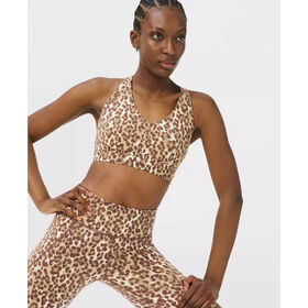 Brassière de Sport Premium Imprimé Léopard pour Femme, Impact Moyen | Soutien-gorge d'entraînement rembourré réglable avec bretelles et fermeture à agrafe