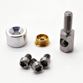 Pièces et Composants de Cylindres en Aluminium Usinés CNC de Précision Personnalisés avec Inserts Filetés en Laiton et Boulons à Douille Hexagonale en Acier Inoxydable