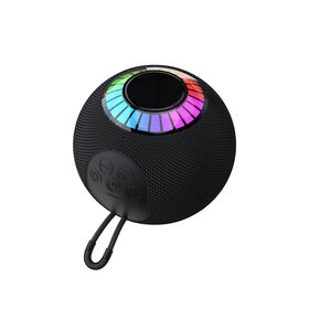 Amazon Hot Sales Mobile Phone Accessories Support FM/USB/AUX 1200mah 5W LED Wireless Bluetooth Speaker With Portable String