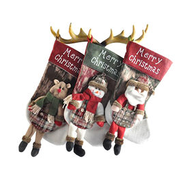 Medias Navideñas Rellenables con Diseño Fresco