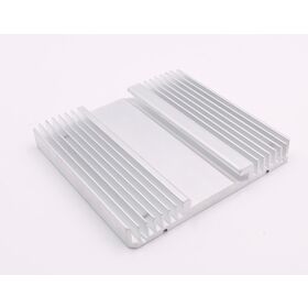 Pendinginan Aluminium Ekstrusi Kustom Heatsink IP67 Peringkat Profil Persegi Panjang untuk Pencahayaan LED Daya Tinggi