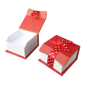 Geschenkkartons aus Pappe, zarte und elegante Geschenkbox, verwendet für kleine Geschenke und Schmuckverpackungen