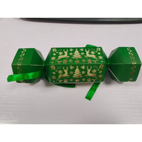 Luxury DIY Christmas crackers with small gifts for promotional parties