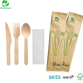 Customized Packing Biodegradable Wooden Cutlery set Include Wooden Knife Fork Disposable Spoons