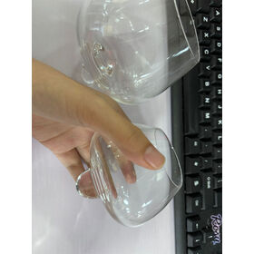 Creative rotating tilted glass whisky bottles for desktop display