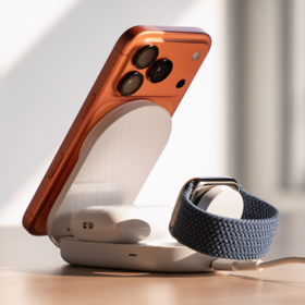 2026 Factory Folding Wireless Mobile Phone Charger with 25W Fast wireless charging