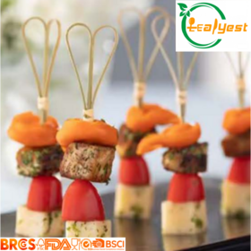 Brochettes en bambou jetables de Coeur-forme, sélects de noeud de sandwich à fruit de cocktail