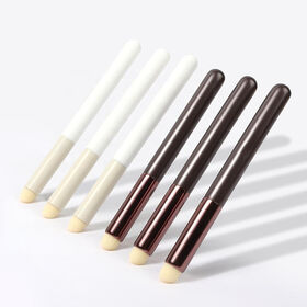 New Best Round Vegan Hair Wholesale Aluminum Tube Wood Handle Customize Logo Gloss Scrub Lip Brush