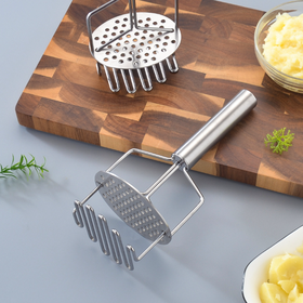 Double-layer pressing stainless steel potato, pumpkin and potato puree presser - baby complementary food maker