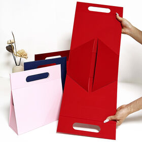 Custom Logo Printed Luxury One-Piece Triangle Magnetic Folding Paper Gift Boxes for Cosmetic Products Triangle Handheld Paper Box
