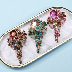 Retro Palace Style Large Crystal Brooch Elegant Women Collar Pin Accessory