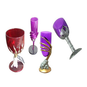 Halloween-Themed Plastic Mugs, 16oz Capacity