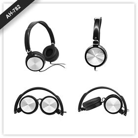 Wholesale Foldable Colorful Wired Headset Music Wired Headphone Wired On Ear Headset Cartoon Emoji Wired headset for every places