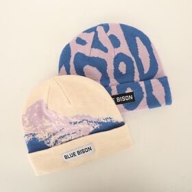 Großhandel Benutzerdefinierte Hohe Qualität Unisex Acryl Schädel Einfache Mütze Gefärbt Stickerei Gestrickte Gorras Winter Skimütze Gewebtes Etikett Beanie