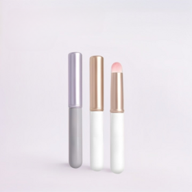 Wholesale Portable Round Tip Cap Soft Make up Tool Concealer Blend Lip Brush