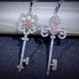 18K Solid Gold Natural Diamond Key Pendant Necklace