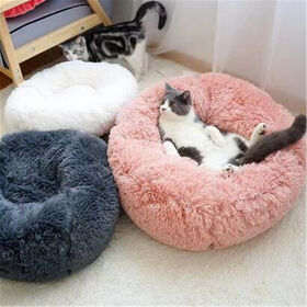 High-quality fleece donut pet bed for cats and dogs