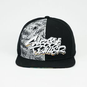 Fabricant OEM Casquettes Snapback Structurées en Sergé de Coton avec Panneau Imprimé Signature et Bande Intérieure Graffiti Colorée pour Vêtements de Rue Jeunesse