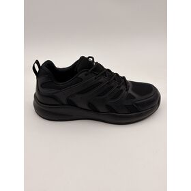 Built in steel toe cap offers great protection against falling heavy objects and compression impact