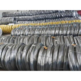3.0*2.4mm verzinkter ovaler Stahldraht 17/15 700Kgf Ovalstahl-Draht