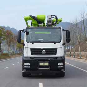 52m ZLJ5350THBSF 52X-6RZ Industrial Pumping Machinery Mobile Pumping Concrete Transfer Truck for Road Building