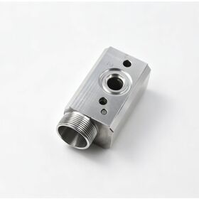 Bloc de soupape en aluminium usiné CNC OEM, raccord de collecteur d'adaptateur fileté hydraulique, boîtier de soupape de commande de fluide usiné avec précision