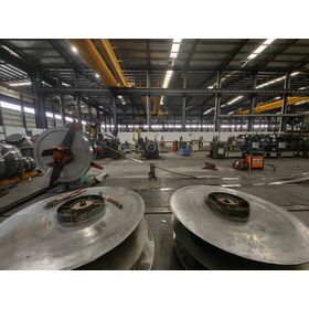 China Kualitas Tinggi Presisi Tinggi Anil 1075 1085 1095 Gulungan Strip Baja Karbon Tinggi Tempered