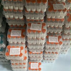 Top Custom 99,9% gefriergetrocknetes Pulver Verschiedene Peptide Kosmetikpeptide USA Peptide Kollagenpeptidpulver COA JANOSHIK MS40 RT