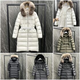 Langer Damen-Daunenmantel mit Gürtel, schmal geschnittene Winterjacke in Knielänge mit Kapuze aus echtem Fuchsfell, Boedic schwarze lange Mäntel