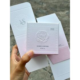 Caixas de embalagem de papel texturizado luxuoso com logotipo personalizado, estampagem UV e folha em relevo para perfumes, velas e cosméticos