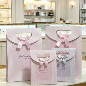 Sac Cadeau Premium Petit Blanc Cartonné Laminé avec Rabat et Poignée Découpée pour Anniversaires, Emballage, Sac Shopping - Stock Disponible