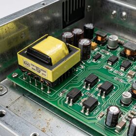 EE20 Transformador de alta frecuencia 20W 12V baja pérdida de núcleo de ferrita transformador de retorno para la fuente de alimentación industrial transformador PCB