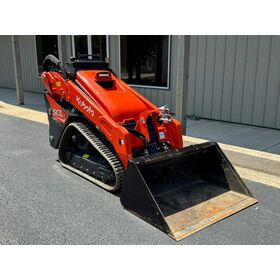 Used 2024 Kubota SCL1000 Mini Track Loader Compact Skid Steer Construction Equipment for Agriculture Landscaping and Earthmoving