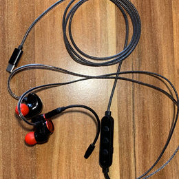 Wired earphone, gaming earphone, ANC earphone